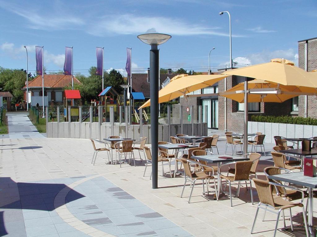 Floreal Nieuwpoort Esterno foto